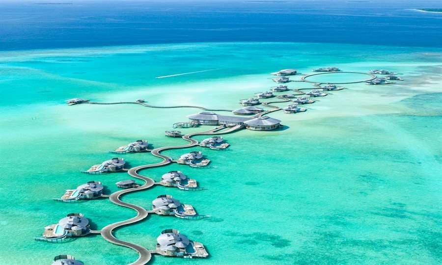 Overwater villas tour in Maldives